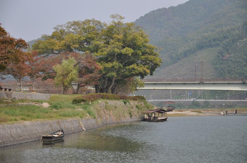 foto_20101108_1318_02.jpg - [de]Hier liegen die Boote der Kormoranfischer.[en]These are the boats of the kormorane fishermen.