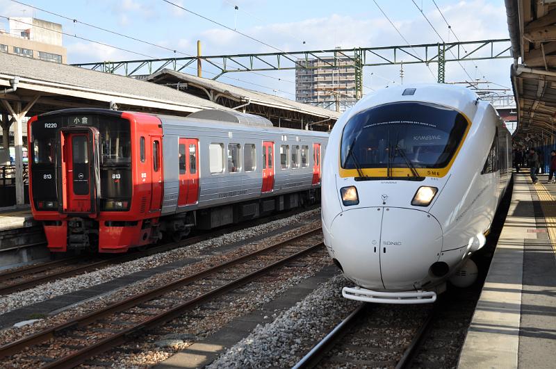 foto_20101110_0824_01.jpg - [de]Der Sonic Express, diesmal bei Tageslicht.[en]The Sonic Express, this time during daylight.