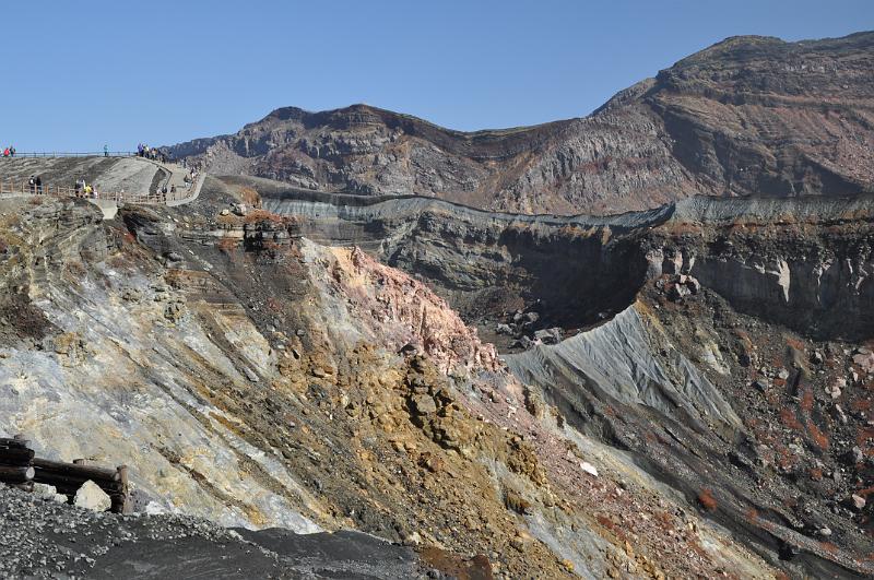 foto_20101112_1107_01.jpg - [de]Und wieder bunte Felsen.[en]More colored rock formations.