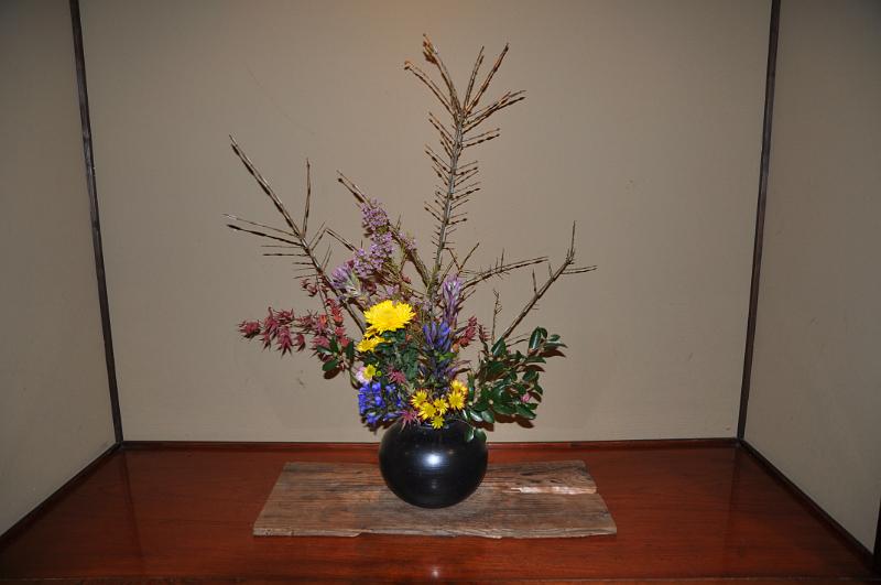 foto_20101112_1541_01.jpg - [de]Und überall gibt es schönen Blumenschmuck.[en]And everywhere you'll find nice flowers.