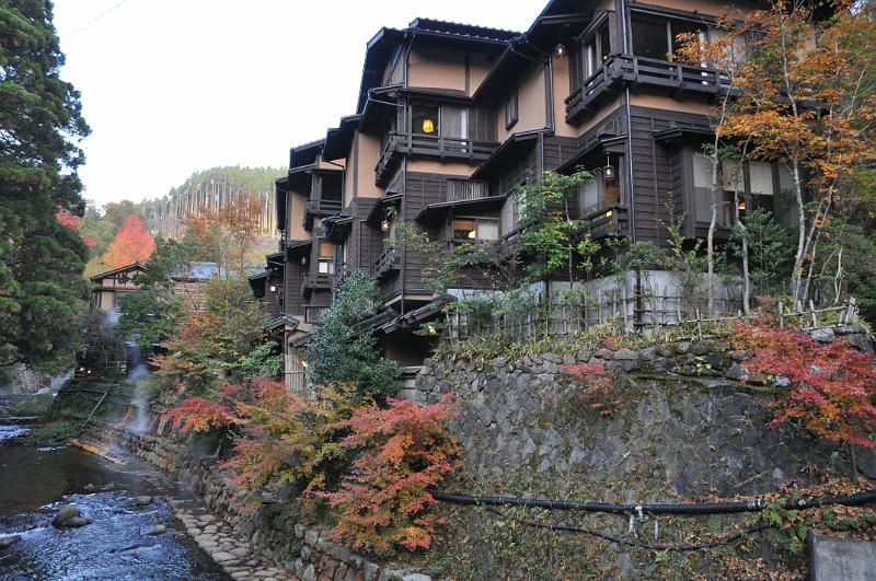 foto_20101112_1647_02.jpg - [de]Viele der alten Gebäude haben unendlich viele Winkel.[en]Many of the old buildings have thousands of corners.